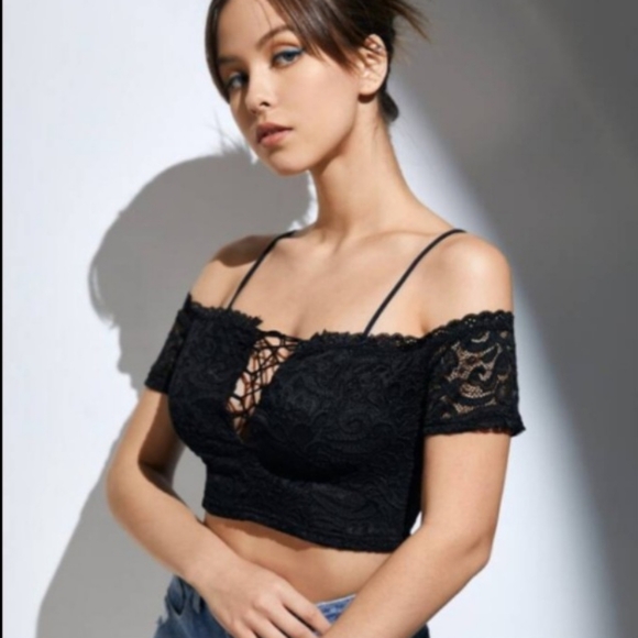 TOP CHIC Pink Lace Off/Shoulder Crop Top. NWOT Size Small - Picture 6 of 16